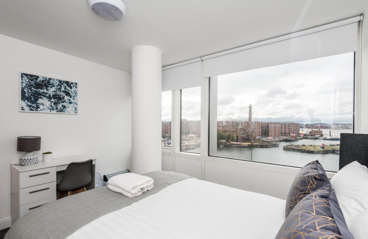 Scenic Dock View Apartment In Central Liverpool Eksteriør bilde